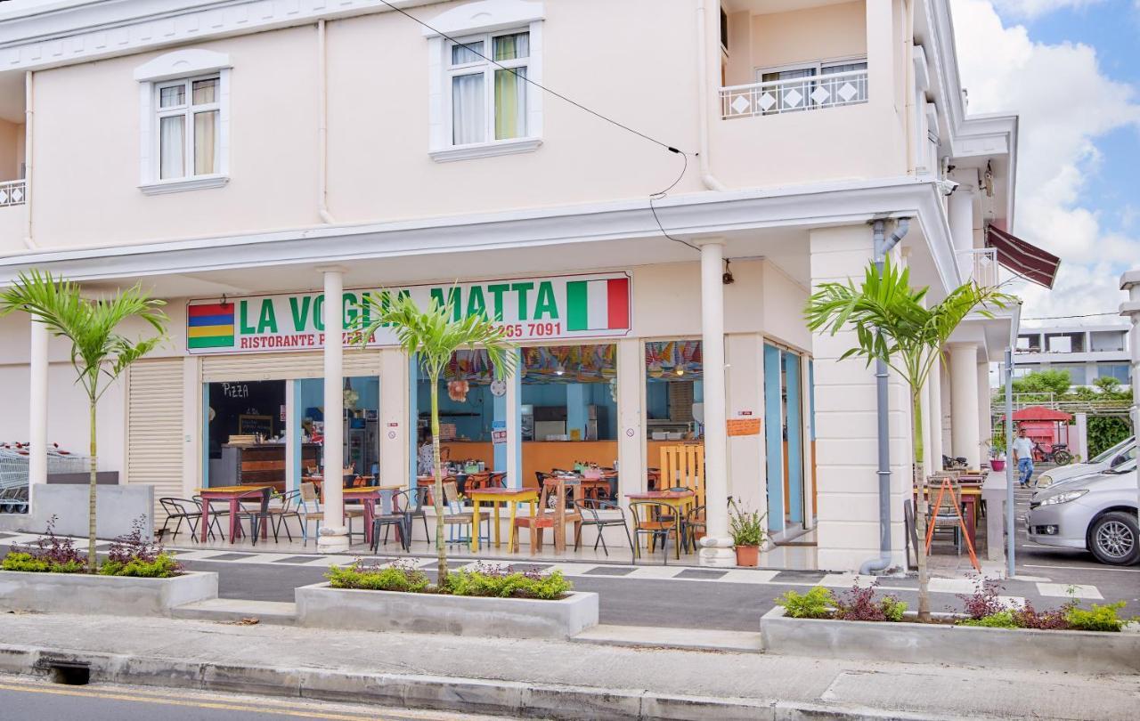Les Estivales Beachfront Suites & Penthouses With Lov Trou aux Biches Exterior photo